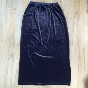 💇‍♀️Vintage Newport News  Black Velvet Easy Style Maxi Skirt XLarge